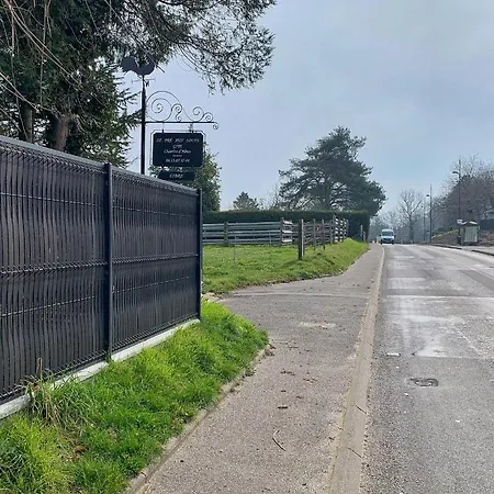 Le Pre Aux Loups Holiday home